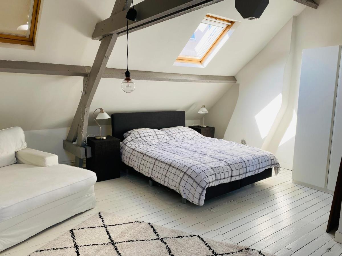 O-Sea House: Herenwoning In Belle Epoque Wijk Te Oostende Kültér fotó